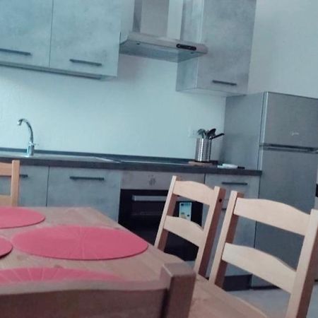 Milan New Apartment Near To De Metro Luaran gambar